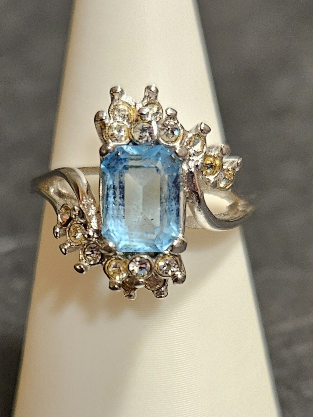 Vintage Silver Baguette Blue Topaz And CZ Bypass Ring. Size 8